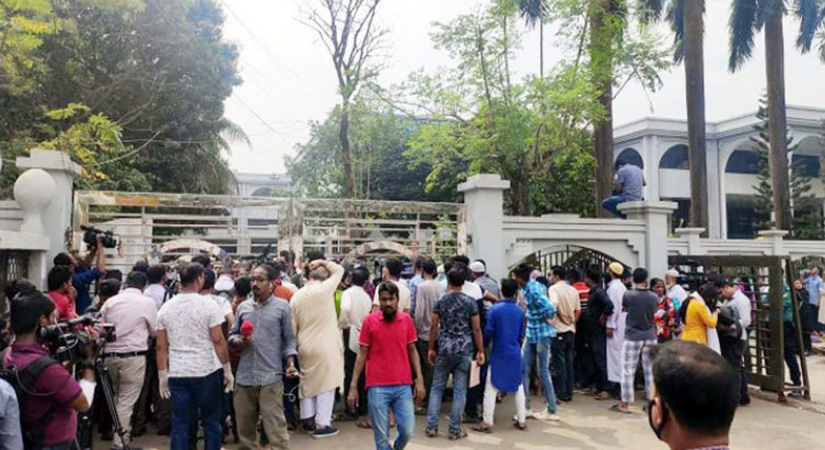 কোয়ারেন্টাইনে আরও ৪৮ যাত্রী