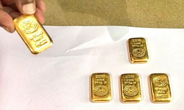 শাহজালালে দেড় কোটি টাকার স্বর্ণসহ যাত্রী আটক