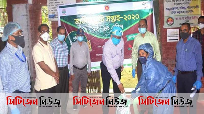 চট্টগ্রামে সিভিল সার্জন কার্যালয়ের উদ্যেগে উপহার সামগ্রী বিতরণ