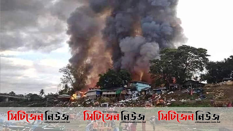 আগুনে পুড়ল থানছি বাজারের ৩শ’ দোকান
