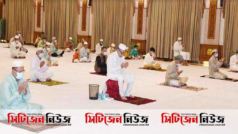 যথাযোগ্য মর্যাদায় সারাদেশে পবিত্র ঈদুল ফিতর উদযাপন