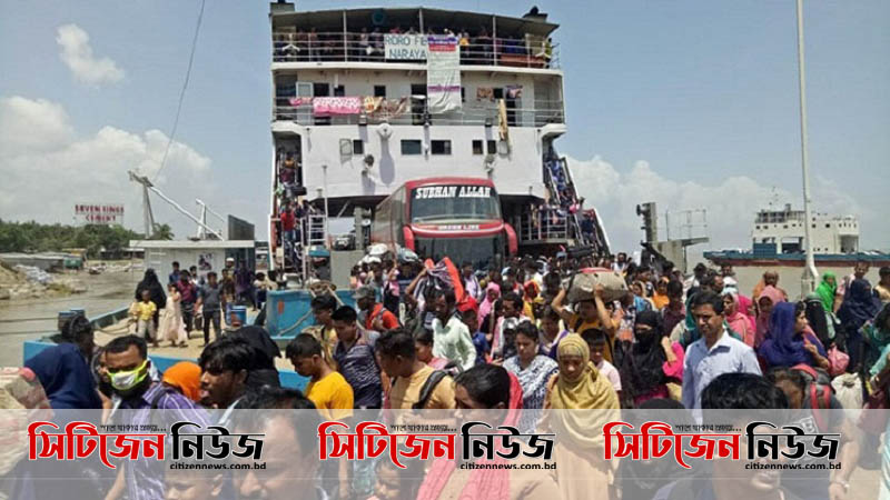 প্রতিদিনই ঈদের ঘরমুখো মানুষের চাপ ফেরিঘাটে