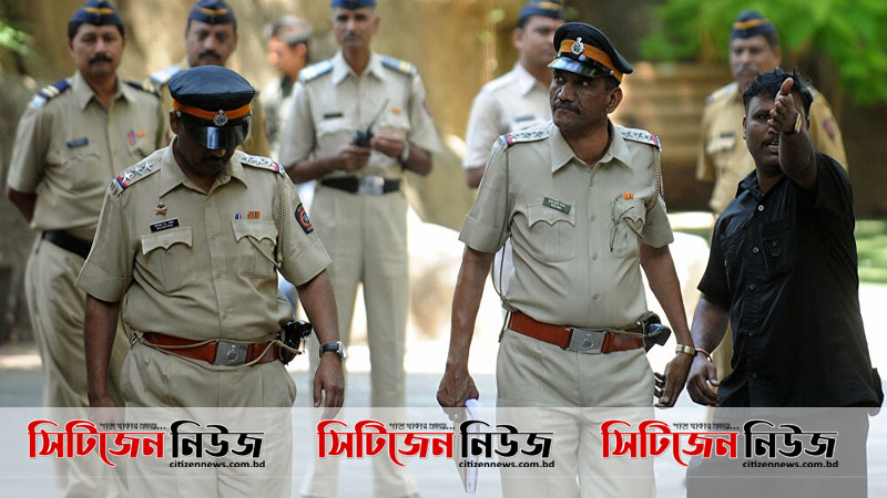 মাথায় গুলি চালিয়ে দুই পুলিশ কর্মকর্তার আত্মহত্যা