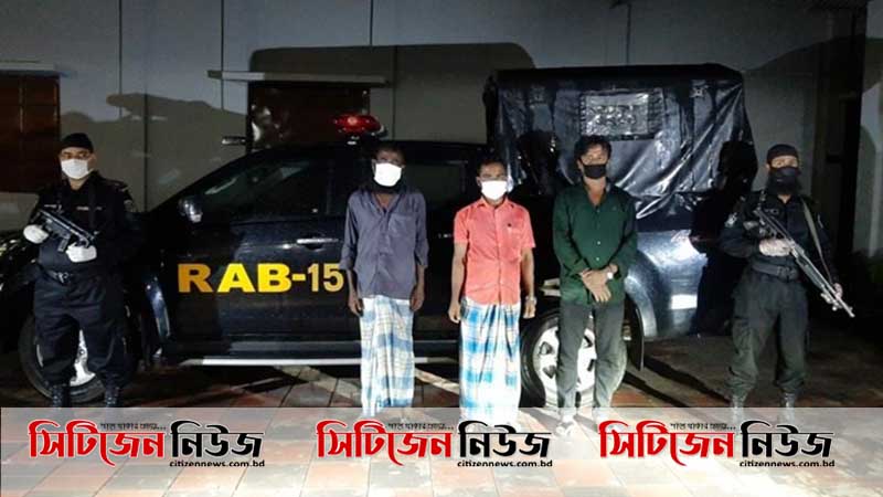 উখিয়ায় সাড়ে ৩ হাজার বস্তা সরকারি চালসহ ৩জন আটক