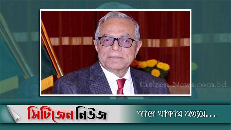 অনুকরণের পরিবর্তে উদ্ভাবনের দিকে নজর দেয়ার আহ্বান 