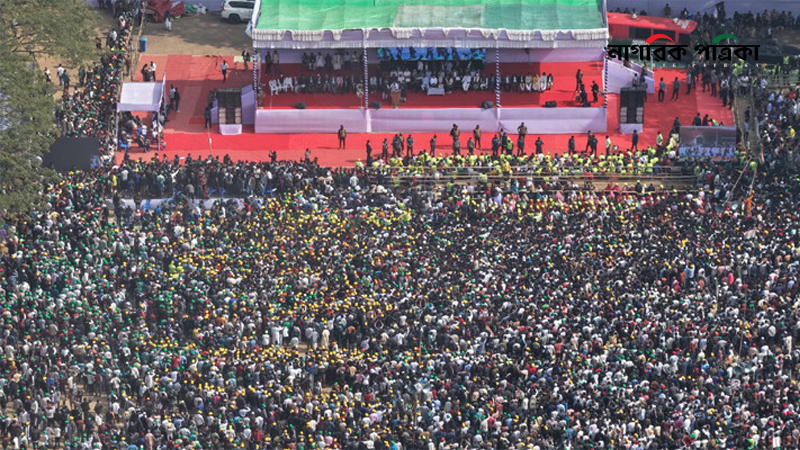 নবীর আদর্শে দেশ পরিচালনার অঙ্গীকার তারেক রহমানের